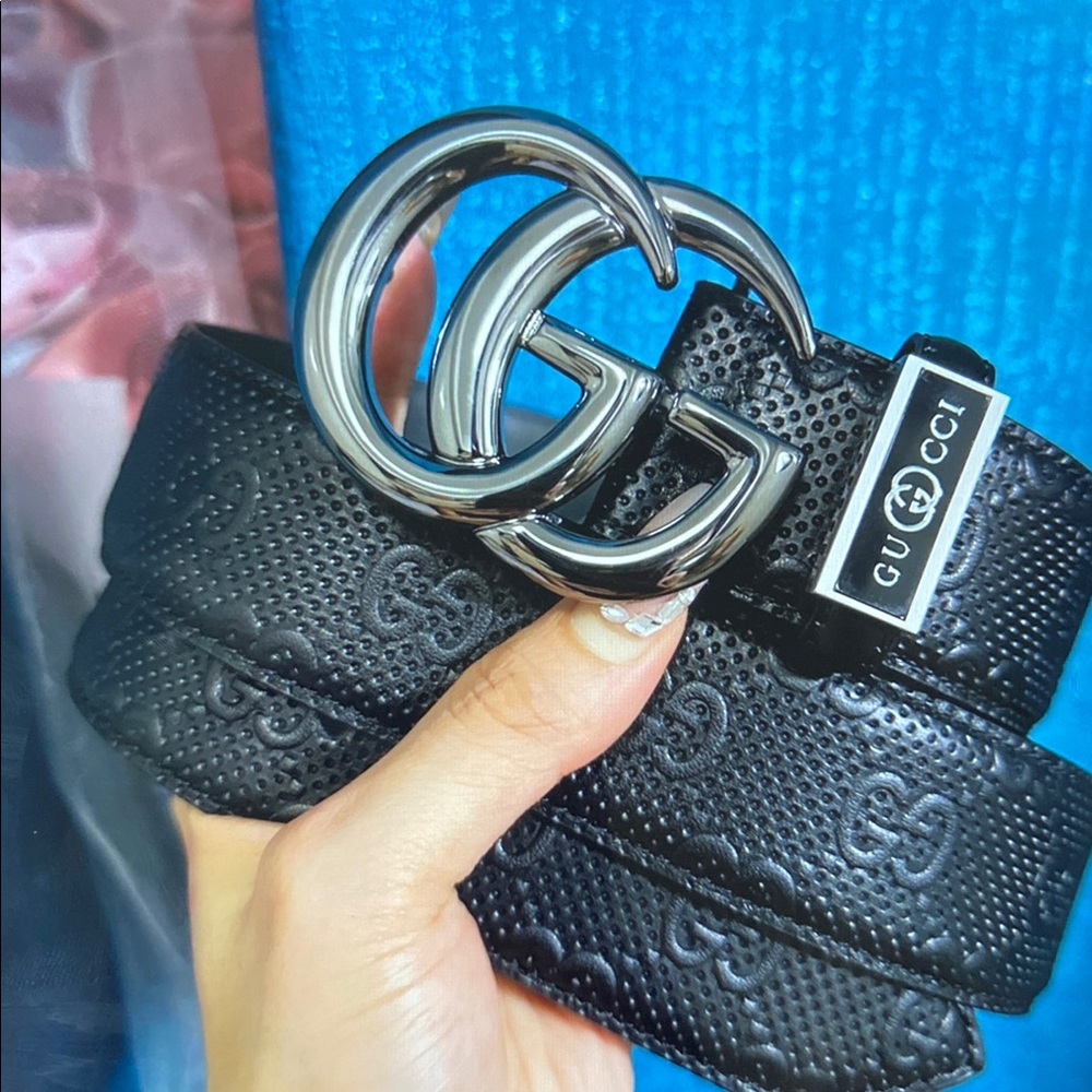 Gucci Black Embossed Leather Belt Bag with Silver Double G Buckle